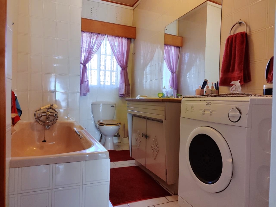 3 Bedroom Property for Sale in Wilkoppies North West